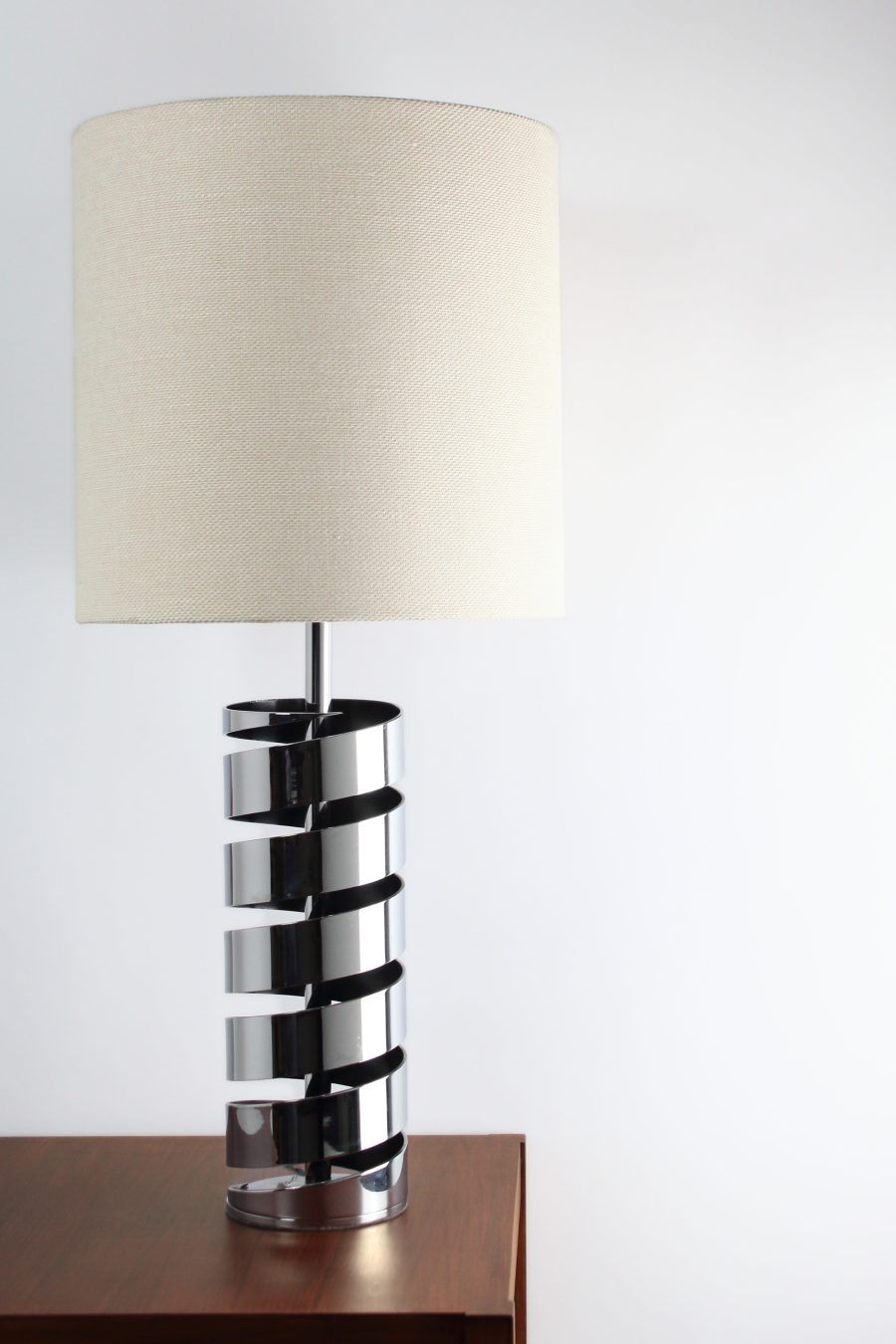 Jacques Charpentier lampe en métal chromé