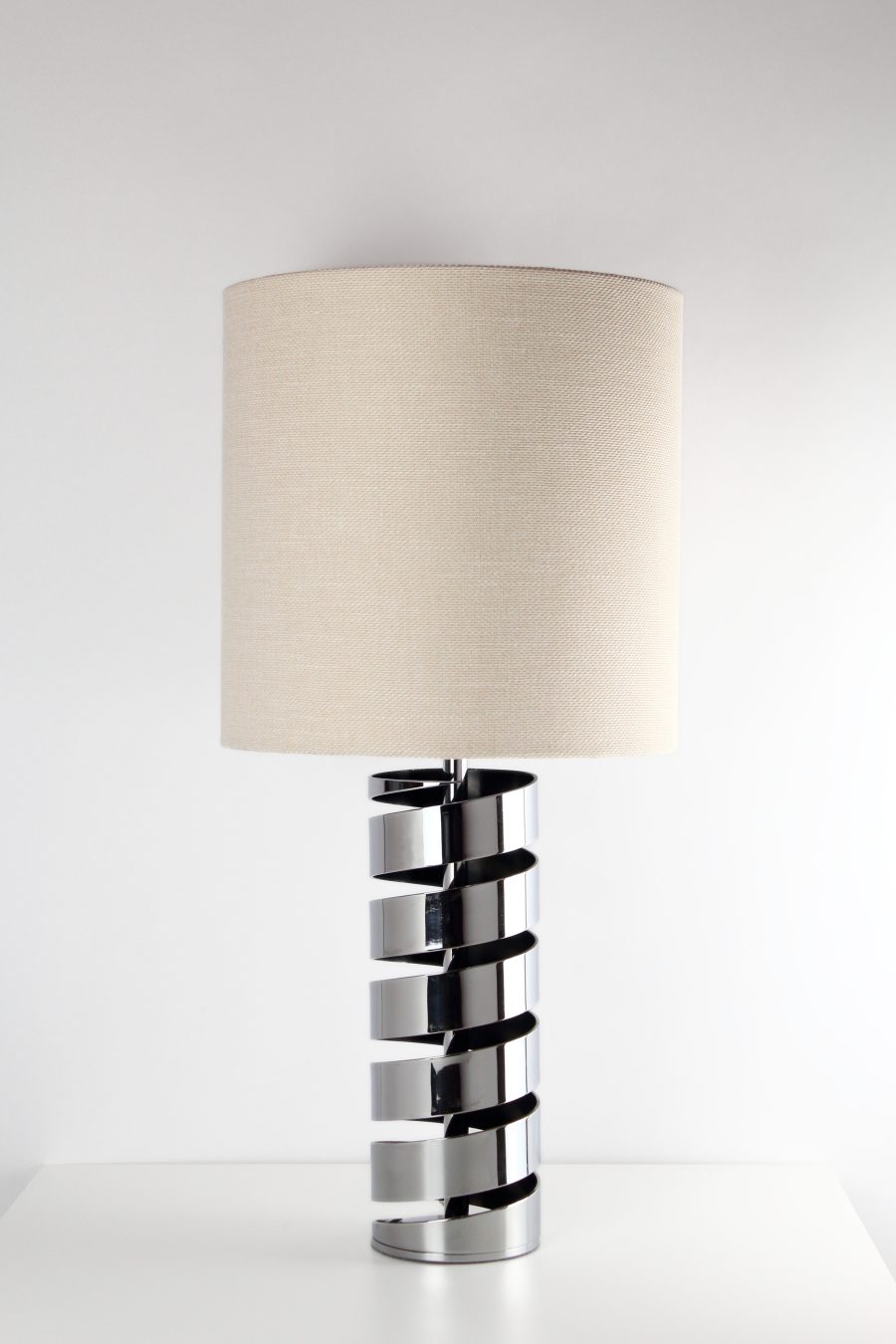 Jacques Charpentier lampe en métal chromé