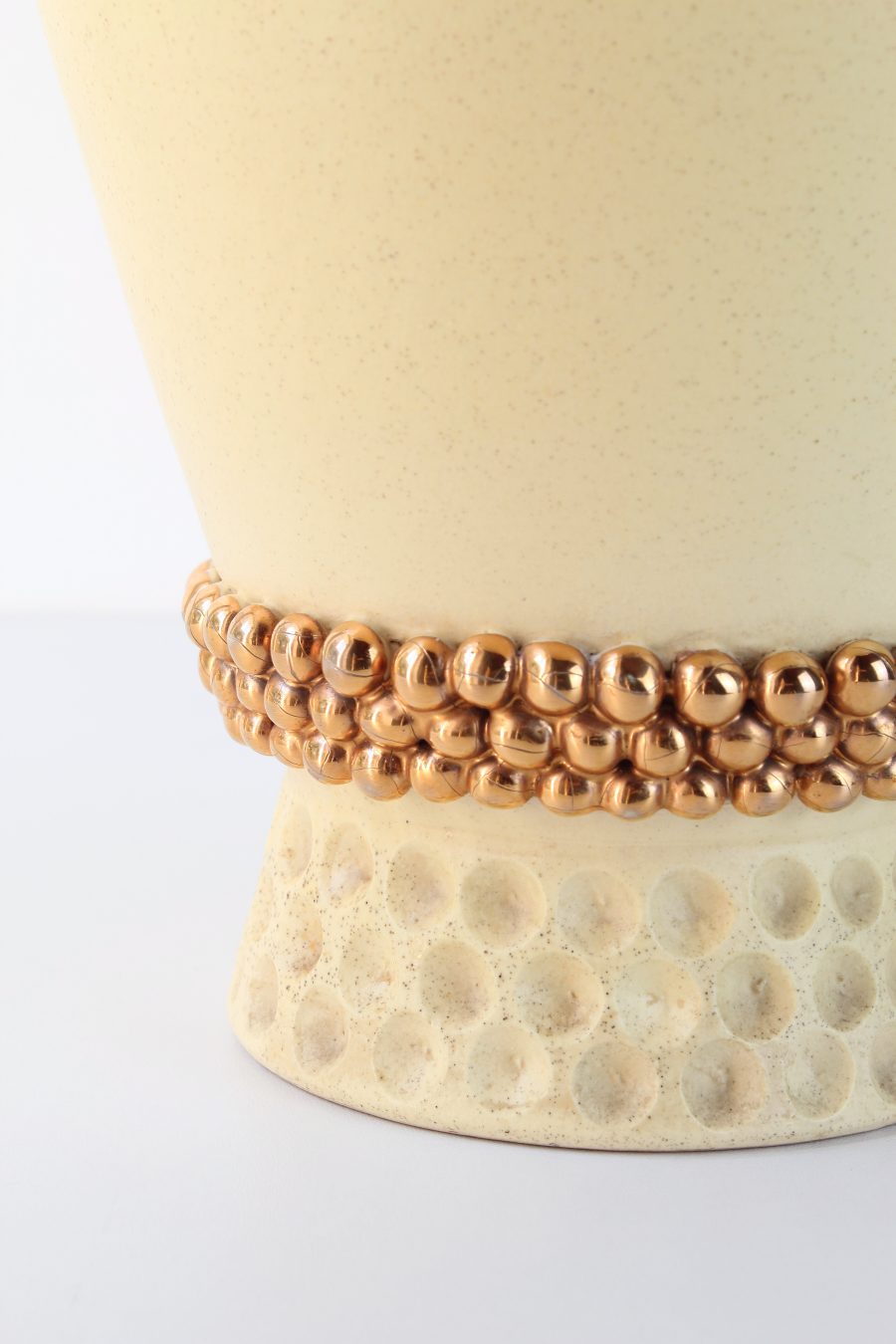 Pol-Chambost-vase-perles-D2