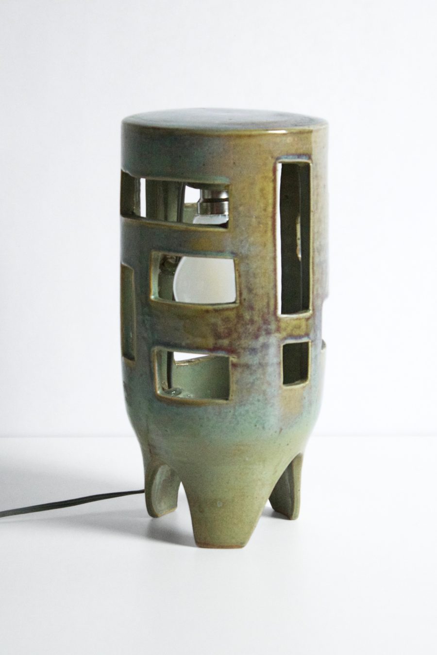 Lampe-ajourée-verte-D2