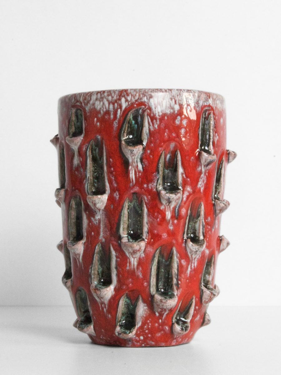 Arlette-Roux-Vase-Ananas-rouge-PP